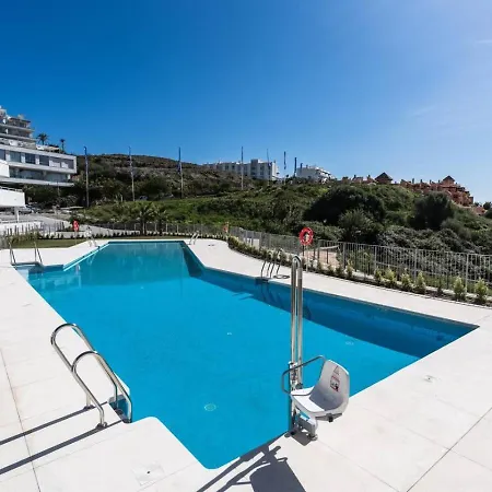 Casa Con Vistas - 2 Bedroom With Terrace Apartment Estepona